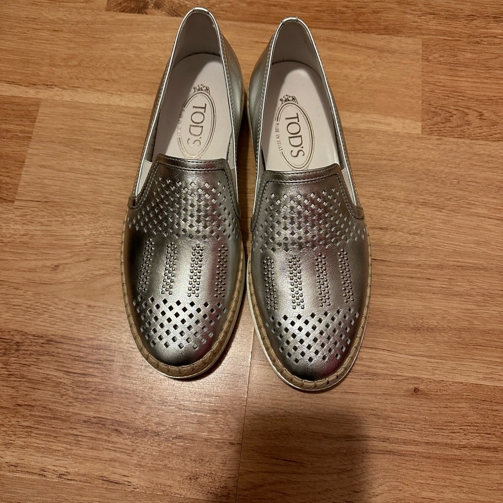 TODS Woman, shoe size 39